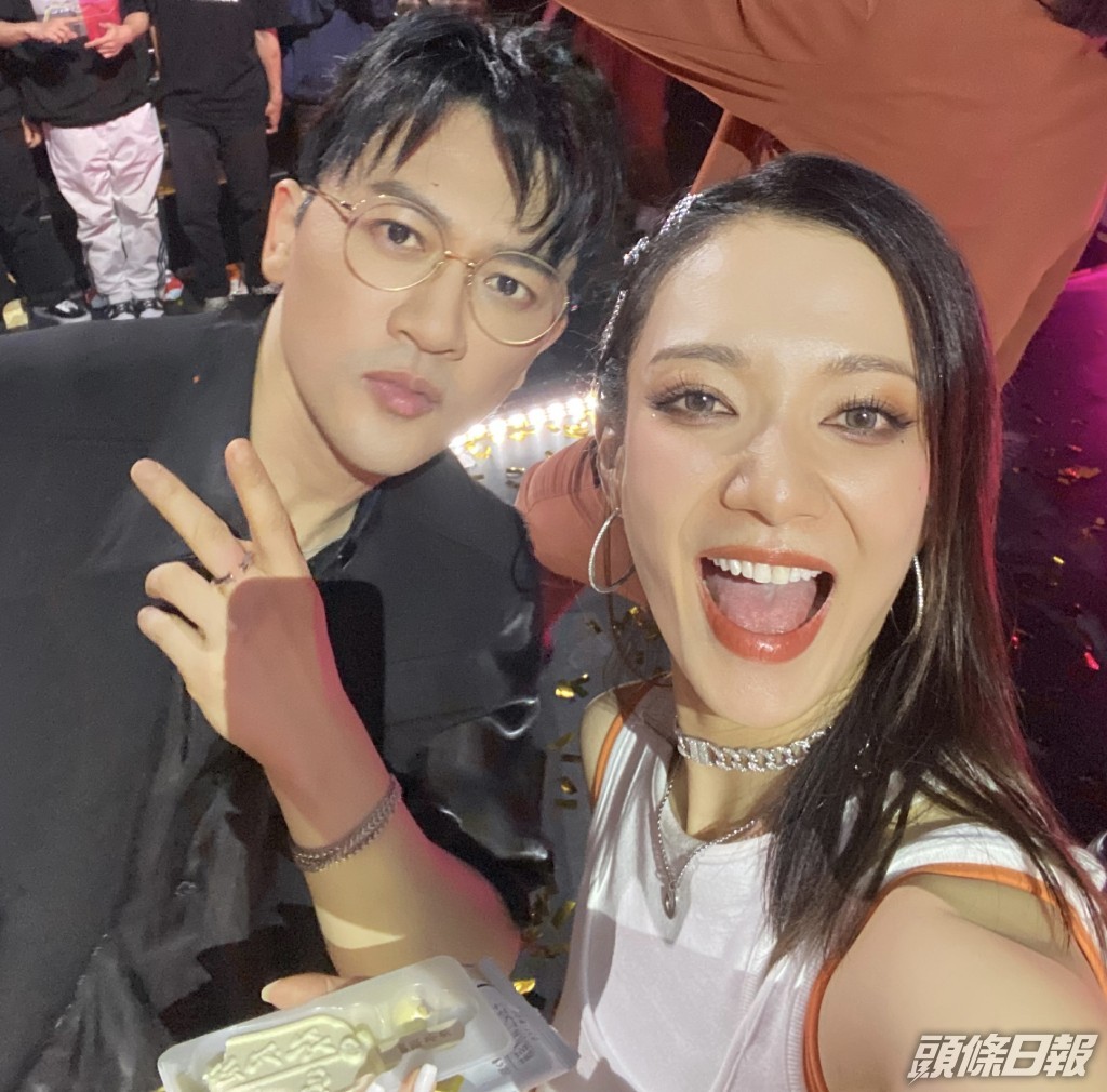 社長蘇有朋宣佈Grace還能以舞者身份畢業。